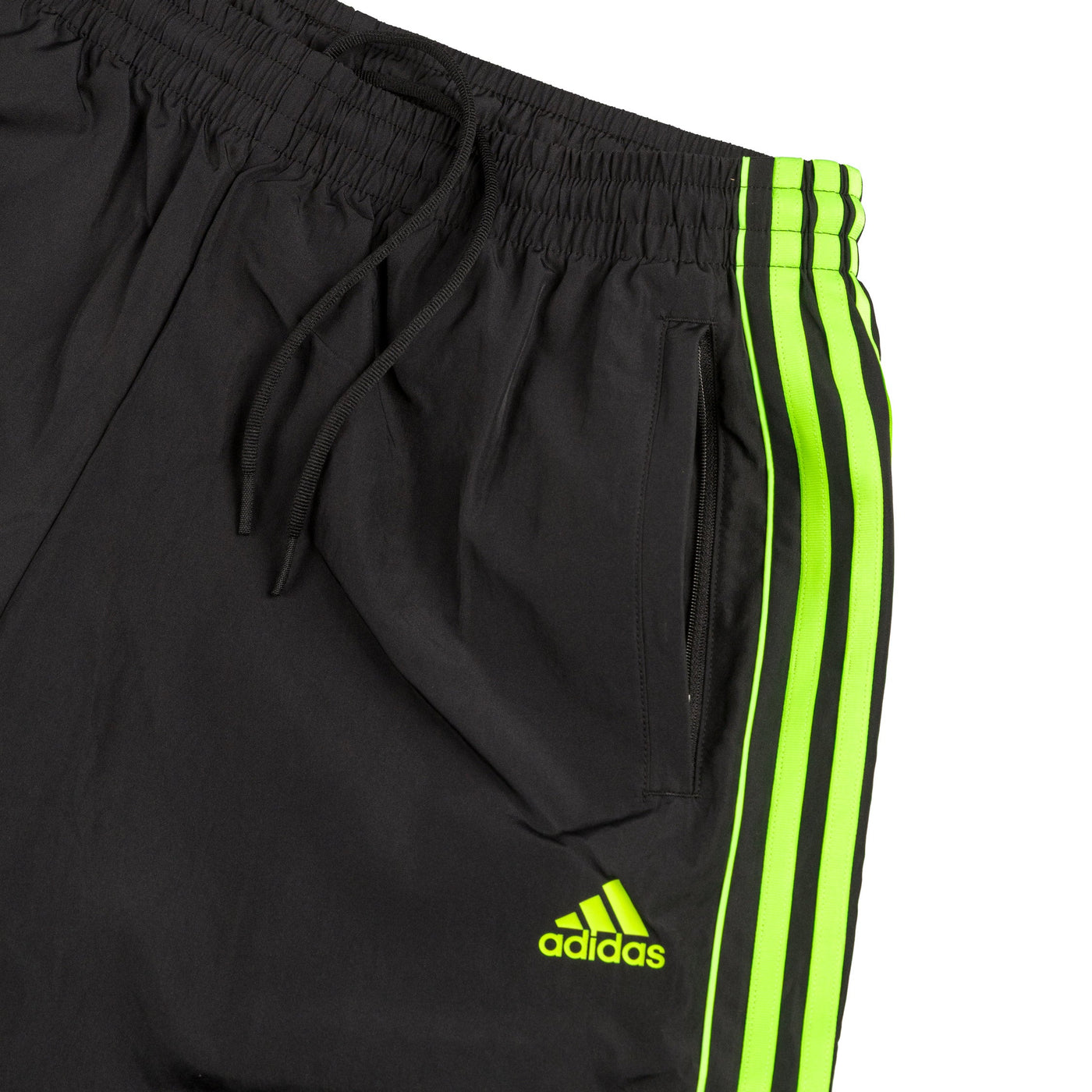 Spodnie dresowe damskie Adidas Wmns Teamgeist Adicolor Oversized Woven