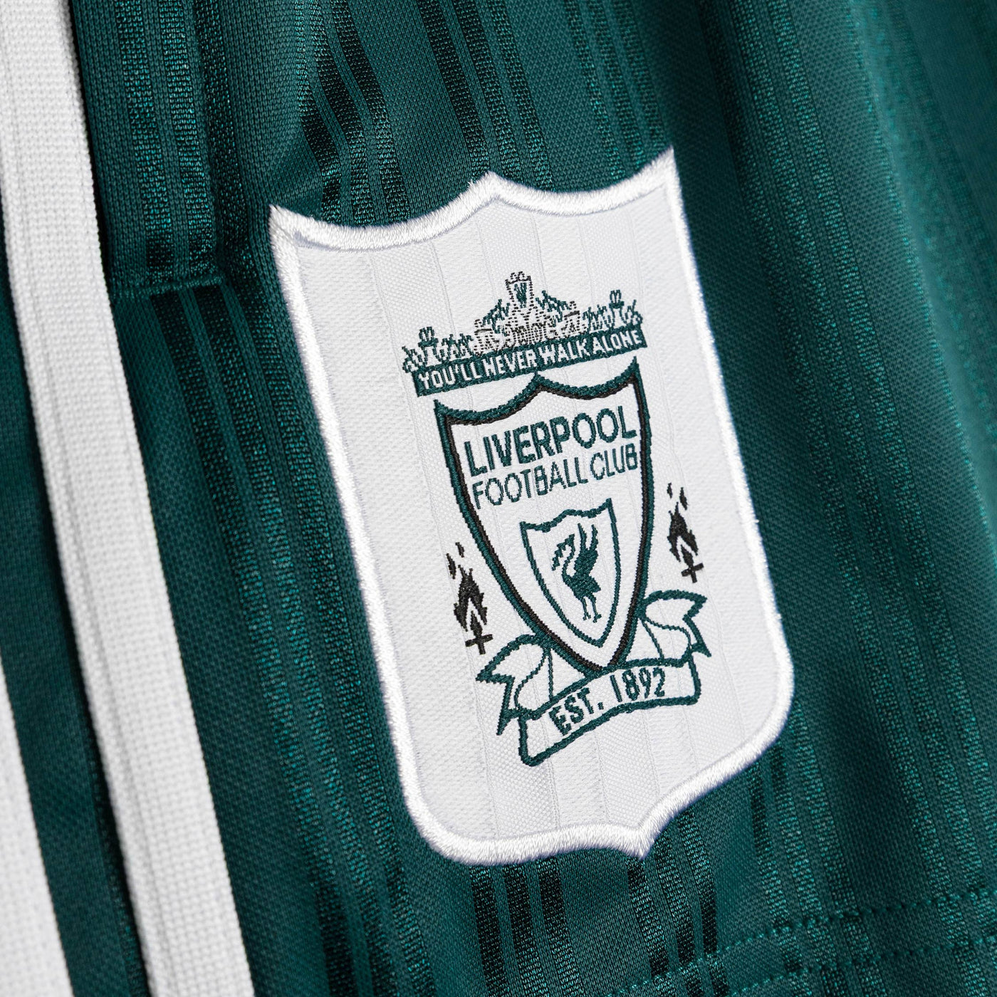 Adidas Liverpool FC spodenki wyjazdowe 95