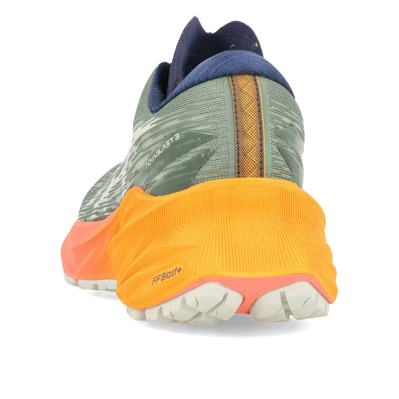 Asics Novablast 3 TR Damskie Nature Bathing Papaya