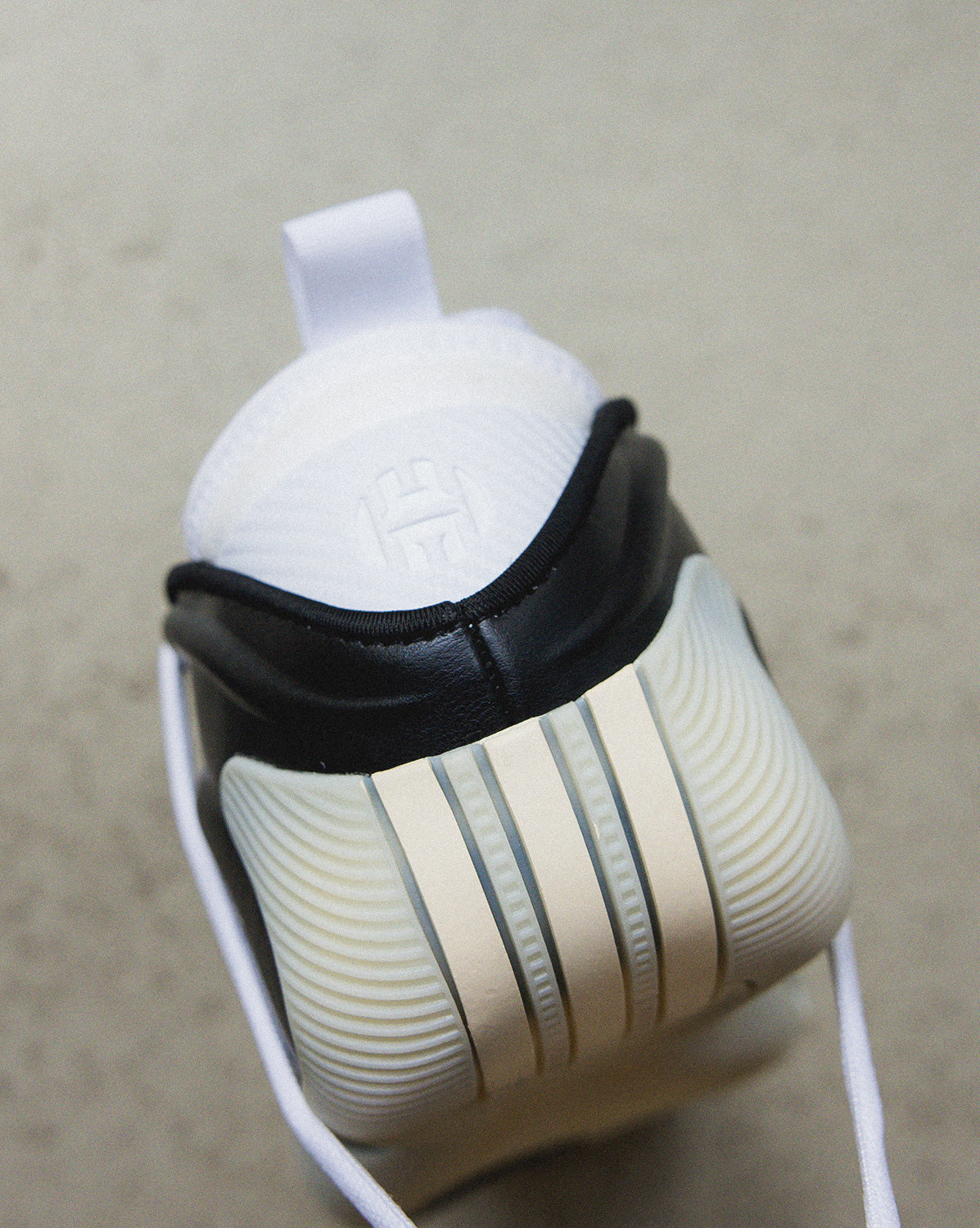 Adidas Harden Tom 9