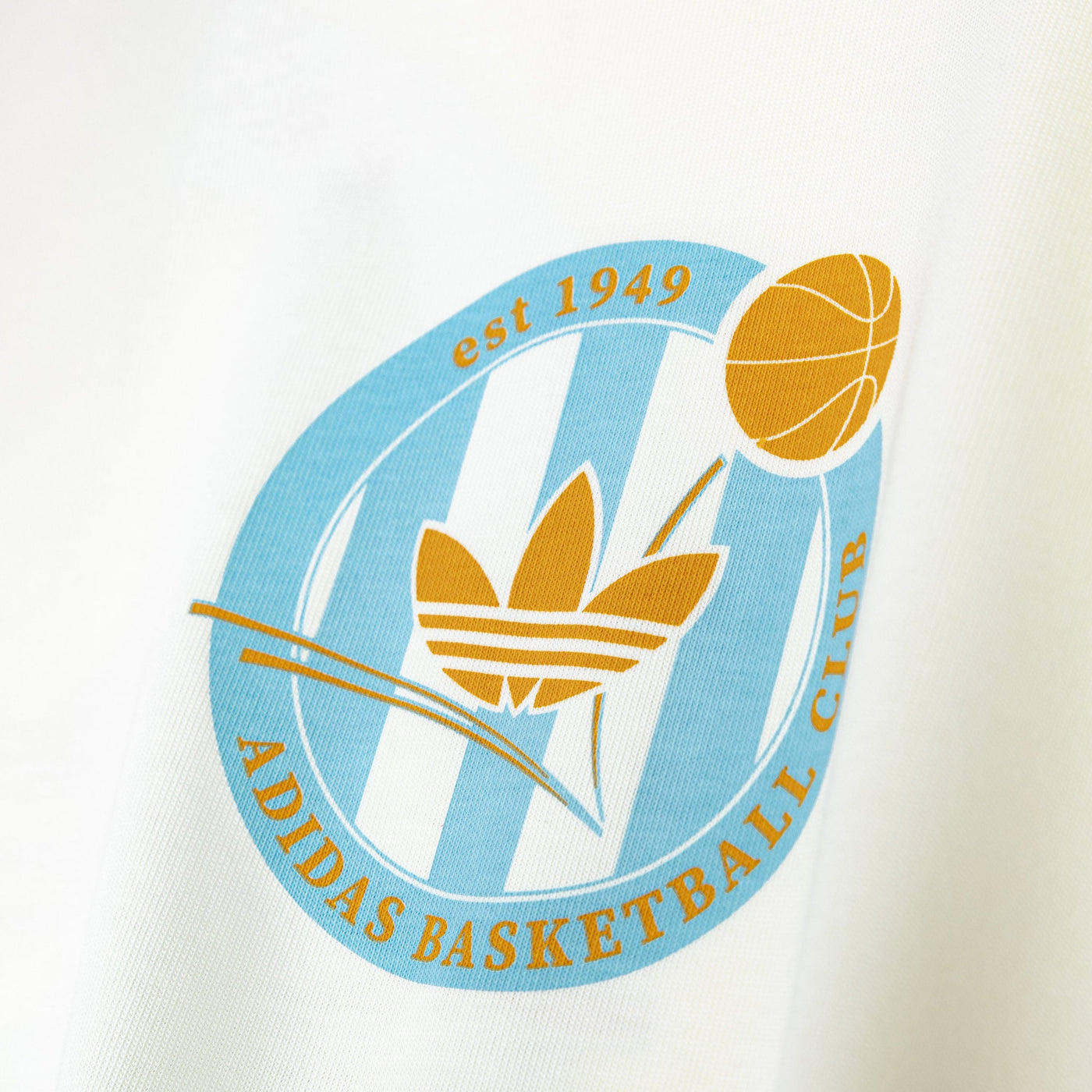 Adidas	T-Shirt z herbem Originals Basketball