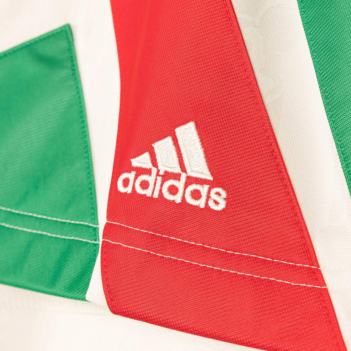 Adidas	x Brain Dead x Disney Spodenki piłkarskie