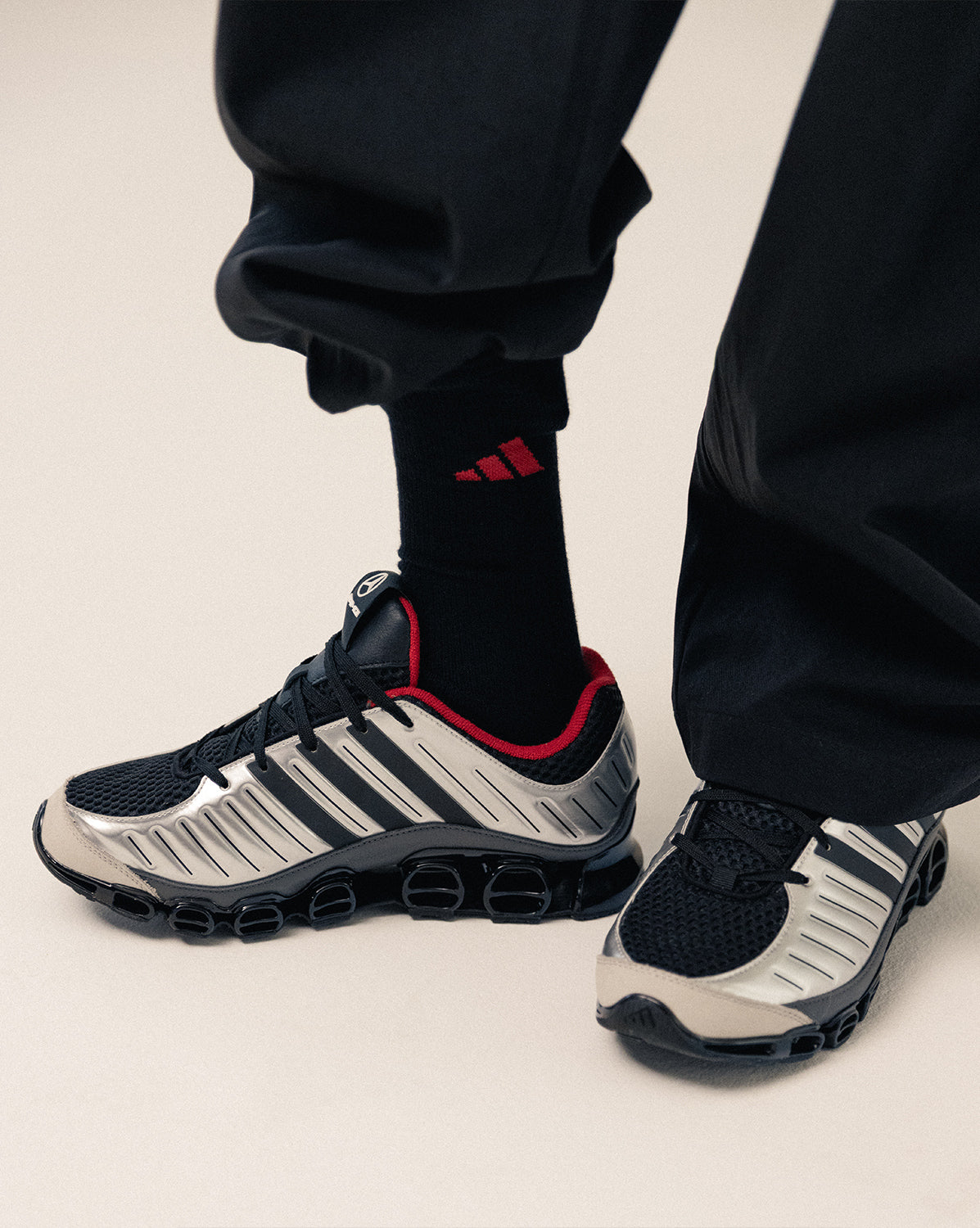 Adidas Consortium dla Mercedes-AMG Motorsport Megaride CT