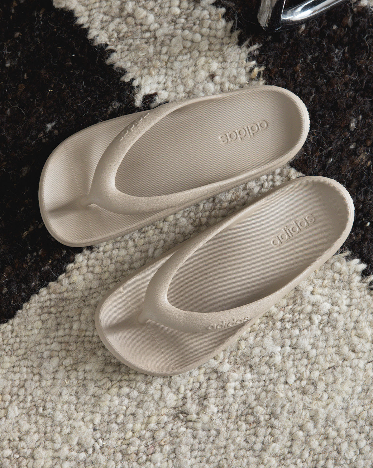 Klapki Adidas Adilette Lumia