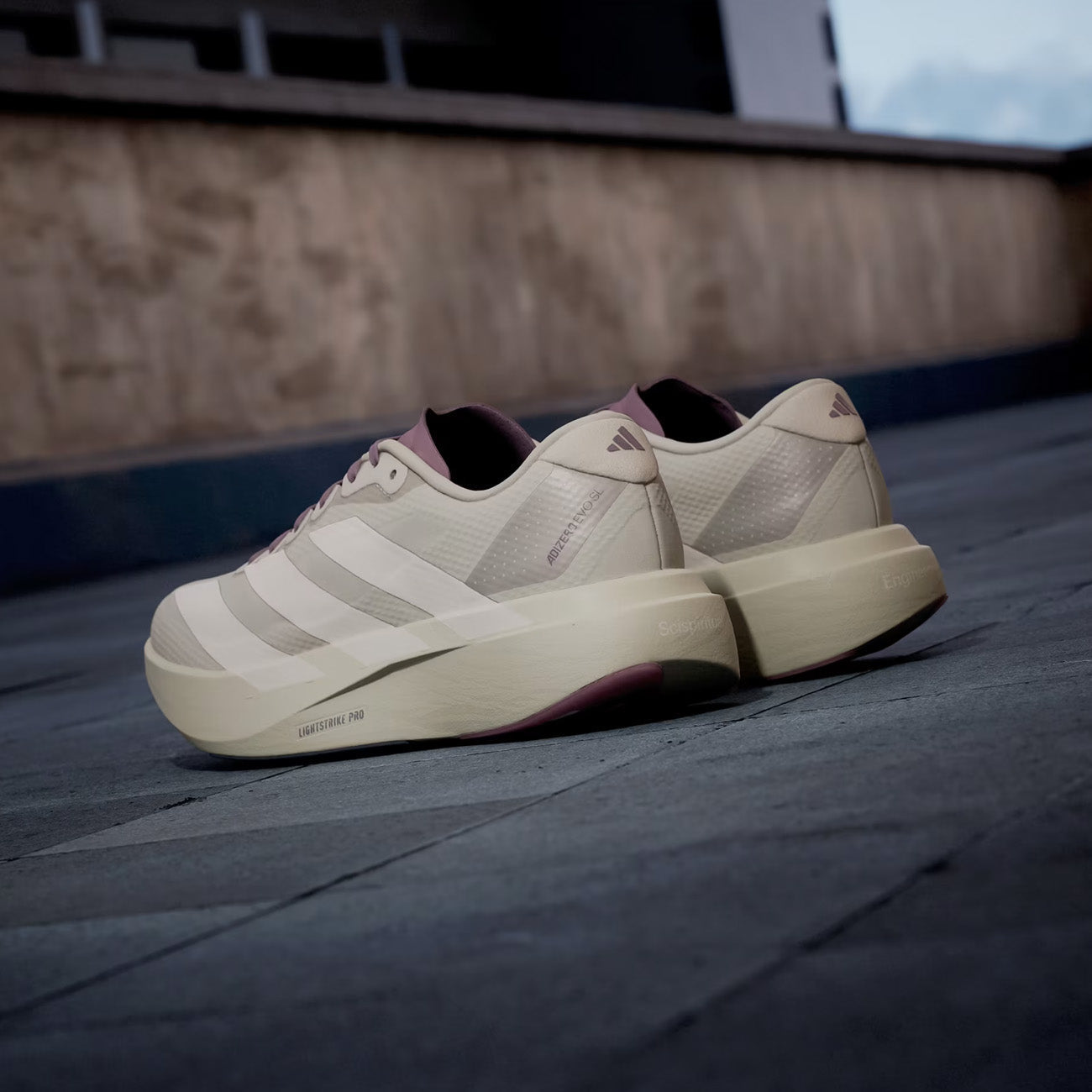 adidas Damskie Adizero EVO SL Woven H.K. Putty Grey Alumina Shadow